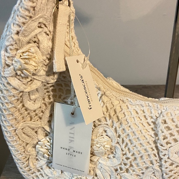 Antik Kraft NWT Cream Knitted Floral Design Shoulder Bag Tie Strap Detail - Picture 3 of 10